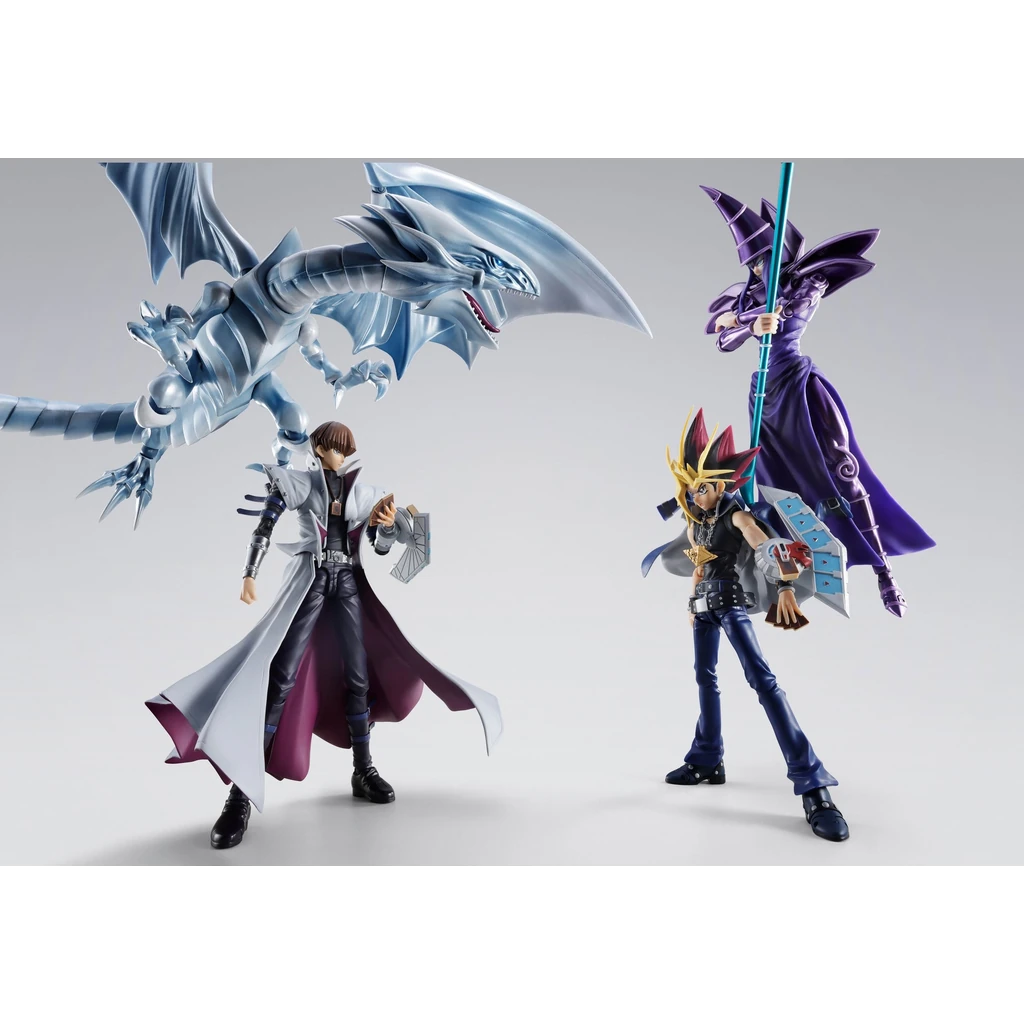 Seto Kaiba und Yami Yugi mit Blue-Eyes White Dragon und Dark Magician