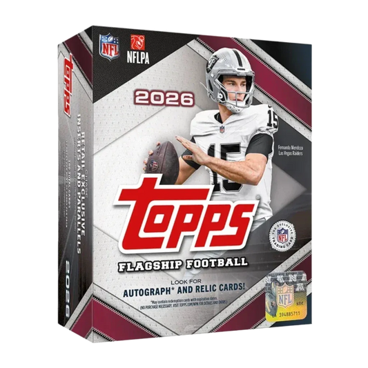 Topps NFL Flagship Football 2026 Mega Box EN mit 12 Boostern und 180 Trading Cards