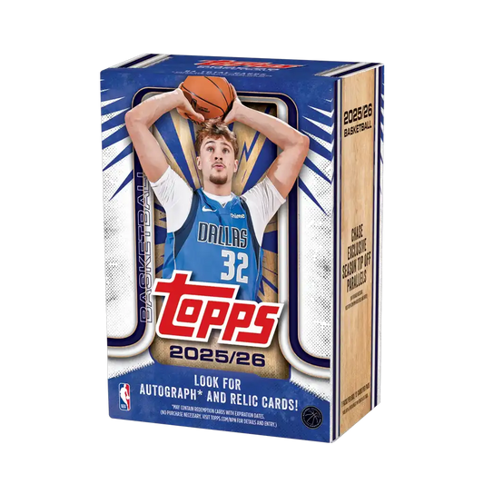 Topps Basketball 2025/26 Value Box – NBA Trading Cards mit Cooper Flagg auf dem Cover, Blick auf Verpackung und Design