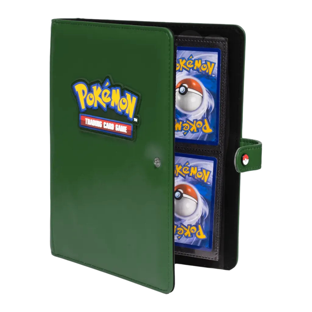 Grüner Ultra PRO Pokemon Snap Binder halb geöffnet mit sichtbaren Kartenfächern